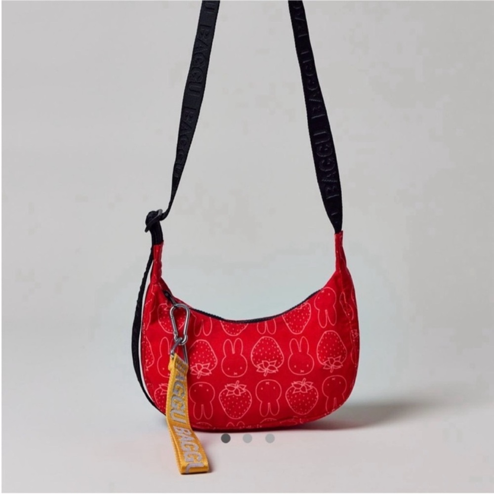 BAGGU & Miffy UO Exclusive Small Nylon Crescent Bag